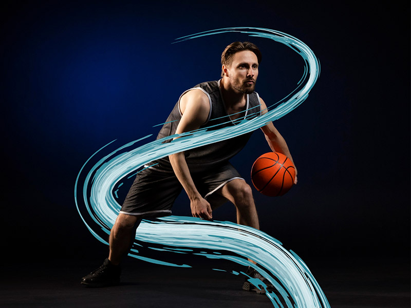 总有人正处在巅峰！慢镜头欣赏字母哥的三步“下”篮！